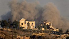غارات على جنوب لبنان- 40 صاروخًا على الجليل الأعلى وإصابة مباشرة لمبنى في صفد