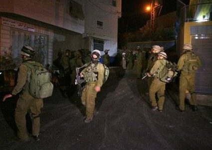 الاحتلال يقتحم السموع جنوب الخليل