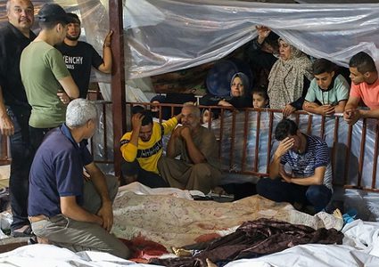 اليوم 357 من الحرب على القطاع: شهداء بالعشرات واستهداف مركز نزوح بجباليا