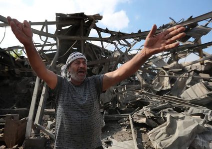 إسرائيل تعلن شن عشرات الغارات الجديدة داخل لبنان