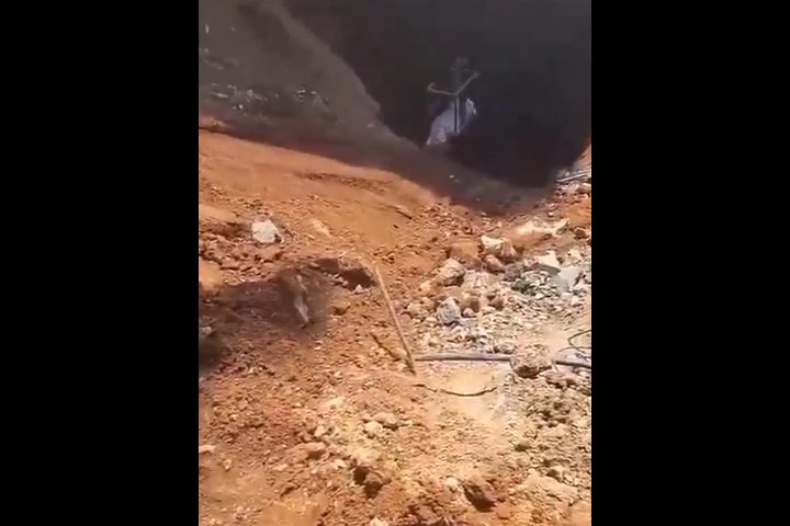 إنتشال جثة الأمين العام لحزب الله حسن نصرالله.. طبيب يكشف سبب الوفاة