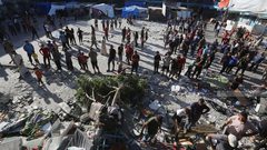4 شهداء و15 مصابا في قصف الاحتلال مدرسة تؤوي نازحين ببيت لاهيا