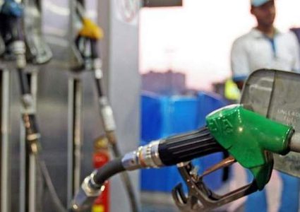 انخفاض أسعار المحروقات للشهر الثالث على التوالي