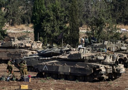 الجيش الإسرائيلي يبدأ عملية برية "محدودة" في جنوب لبنان