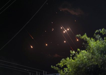 نتنياهو: إيران ارتكبت خطأ كبيراً ستدفع ثمنه ومن يهاجمنا سنهاجمه