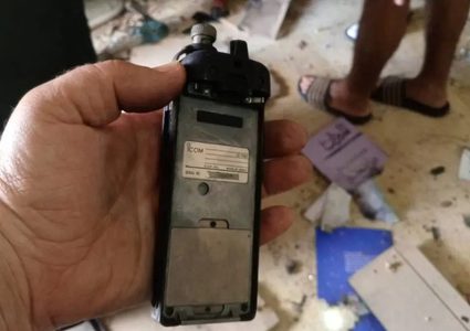 تحقيق يكشف كيف اخترقت إسرائيل أجهزة البيجرز الخاصة بحزب الله