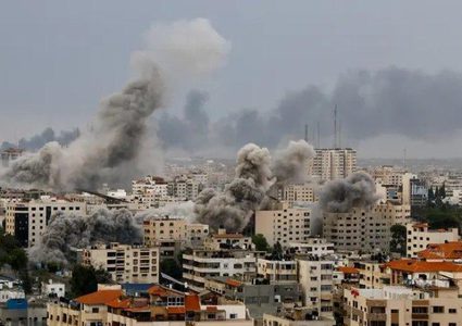 ثلاثة شهداء في قصف الاحتلال منزل بمخيم الشاطئ