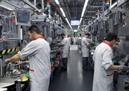 "الإحصاء": انخفاض حاد في الرقم القياسي لكميات الإنتاج الصناعي خلال آب الماضي