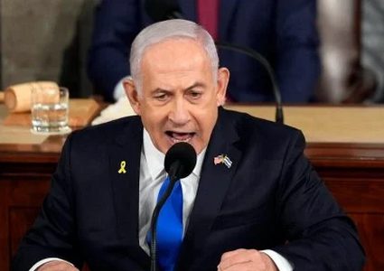 نتنياهو: اغتلنا حسن نصر الله وخليفته هاشم صفي الدين