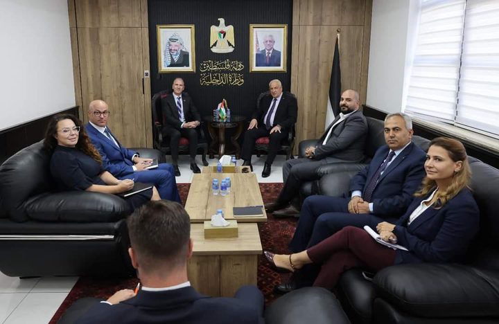وزير الداخلية يلتقي ممثل كندا الجديد ورئيس مكتب تمثيل أذربيجان لدى فلسطين