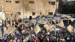مجزرة في دير البلح وتجدد القصف في كافة مناطق قطاع غزة