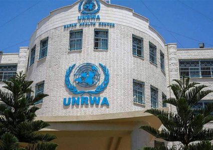 الاتحاد الأوروبي: قلقون إزاء إمكانية حظر إسرائيل عمل الأونروا