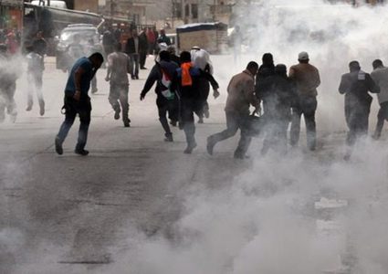 إصابات بالاختناق خلال اقتحام الاحتلال بيت فجار