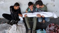 10 شهداء بينهم أطفال وعدد من الاصابات في قصف الاحتلال لمناطق في قطاع غزة