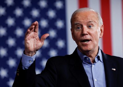 البيت الأبيض يحذر إيران من "عواقب وخيمة" إذا استهدفت مواطنين أمريكيين