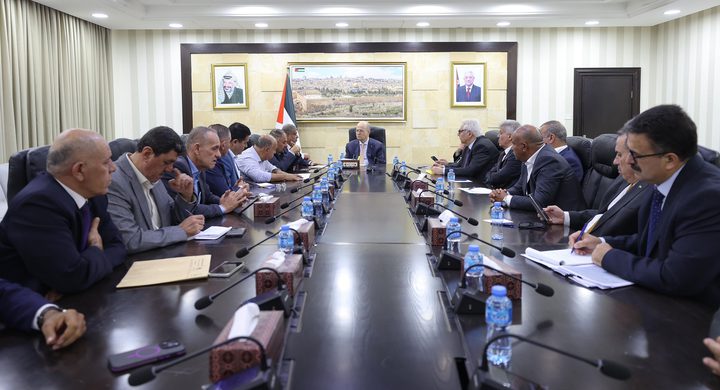مصطفى يستقبل فعاليات محافظة طوباس والأغوار الشمالية ويطّلع على أهم الاحتياجات