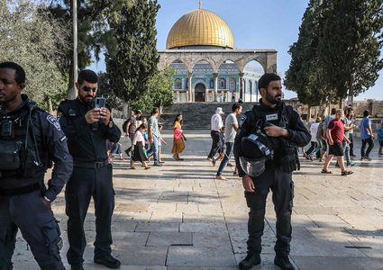مستوطنون يقتحمون المسجد الأقصى