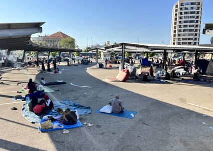 وزير الزراعة اللبناني: أعداد النازحين تخطت مليونا و400 ألف