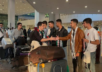 88 طالبًا من غزة يصلون إلى باكستان لاستكمال دراستهم الطبية ضمن منحة باكستانية