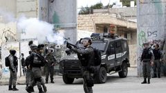 إصابات بالاختناق عقب اقتحام الاحتلال بلدة الخضر جنوب بيت لحم