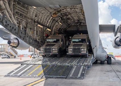 السعودية تطالب الولايات المتحدة بتجميد شحنات الأسلحة إلى إسرائيل