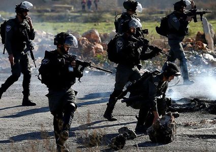 إصابة طفلين برصاص الاحتلال أحدهما جروحه خطيرة في مخيم العروب