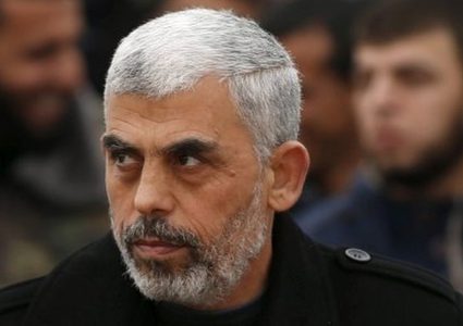 يديعوت أحرونوت: اغتيال قياديين في حماس إلى جانب السنوار