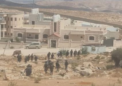 اقتحام قرية خلة المي في يطا