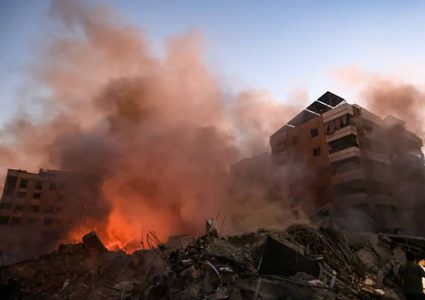 الصحة اللبنانية: 13 شهيداً جراء قصف الاحتلال بيروت الليلة الماضية