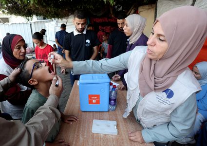 تعليق حملة التطعيم ضد شلل الأطفال في غزة بسبب القصف
