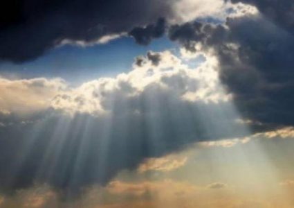 حالة الطقس: أجواء باردة نسبياً في المناطق الجبلية ولطيفًة في بقية المناطق