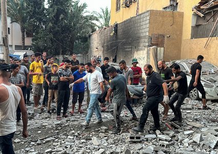 شهداء ومصابون إثر قصف الاحتلال مقر نادي خدمات المغازي