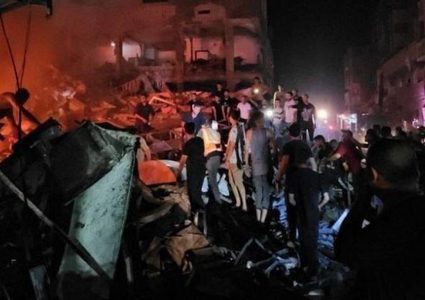 مجزرة جديدة يرتكبها الاحتلال: عشرات الشهداء والجرحى بقصف مربع سكني في جباليا