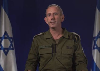 هاغاري: نقاتل حزب الله ويدنا العليا