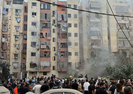 فرنسا تقدم مساعدات إنسانية إلى لبنان بقيمة 100 مليون يورو