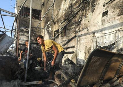 20 شهيدا وعشرات المصابين بقصف الاحتلال منزلين في بيت لاهيا