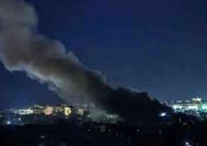 إسرائيل تشن غارات جوية على ايران