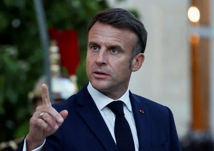 ماكرون: لا شيء يبرر حصيلة القتلى المدنيين بقطاع غزة ويجب وقف الحرب