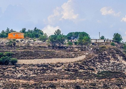 الخارجية: نتابع قضية استيلاء الاحتلال على أراضي أم طوبا مع المحاكم الدولية