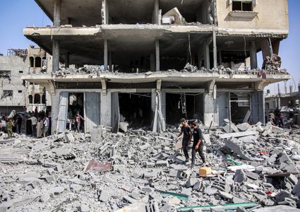 الصحة العالمية تدين قصف الاحتلال لمستشفى شمال غزة وتصف الوضع الصحي بالمأساوي