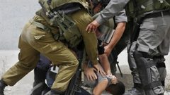 إصابة شاب بكسور ورضوض إثر اعتداء الاحتلال عليه شرق بيت لحم