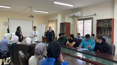 جمعية طلاب الطب المخبري في النجاح تنظم نشاطًا توعويًا لجمعية مدرسة الأمهات