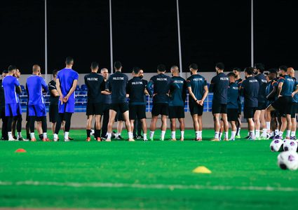 "الفدائي" يبحث عن تصحيح المسار في تصفيات كأس العالم من بوابة عُمان