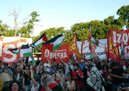 في ذكرى اعلان الاستقلال: المئات يتظاهرون في الأرجنتين دعما لشعبنا