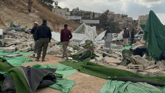 الاحتلال يهدم مسجدا في قرية جبل المكبر