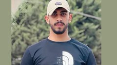 تشييع جثمان الشهيد عرفات إلى مثواه الأخير في مخيم بلاطة