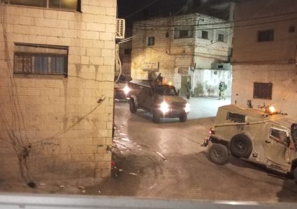 اصابات خلال اقتحام قرية اوصرين