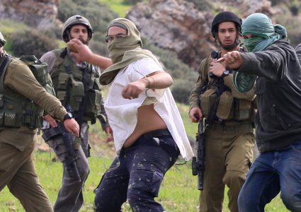 كاتس يعلن التوقف عن اصدار اوامر اعتقال بحق مستعمرين ارهابيين