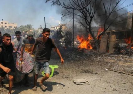 413 يوم من الحرب: الاحتلال يرتكب 5 مجازر ضد العائلات في القطاع