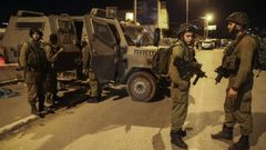 الاحتلال يداهم منازل شرق قلقيلية